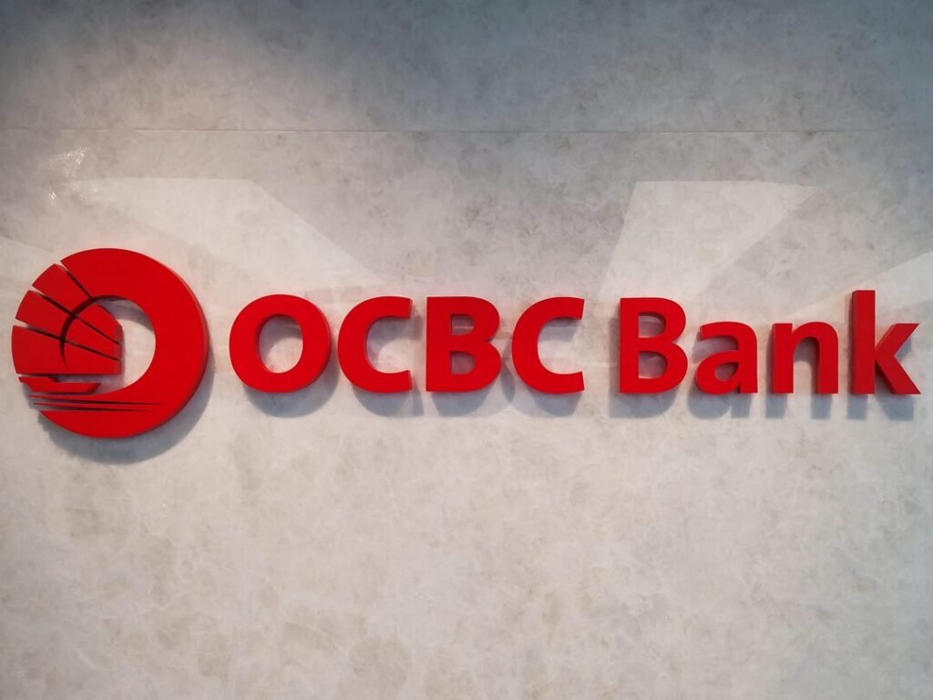 OCBC Beats Q1 Profit Forecasts but Sets Aside Extra Buffers Over Middle East War Risk