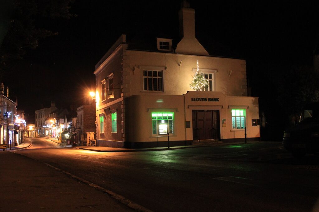 Lloyds Launches In-App Rewards Hub With Monthly Cash Draws and Retail Discounts A festive Lloyds Bank in Winchcombe