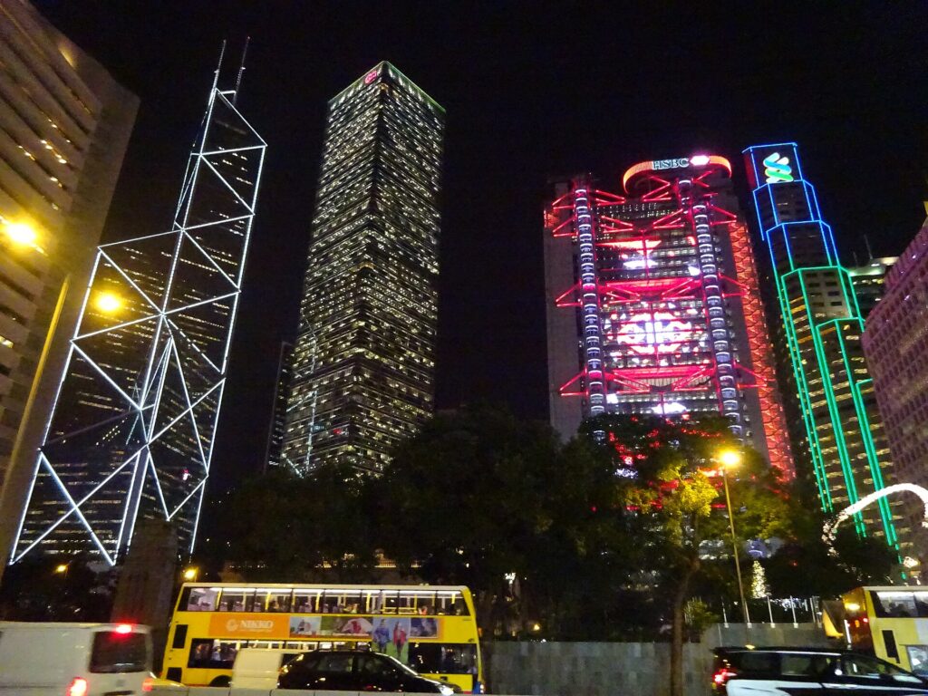 HK Central HSBC HQ night Xmas decor lighting SCBank BOC CKC Dec-2015 DSC